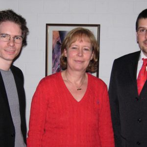 Nach der Wahl am 9. März 2007: Der Ortsvereinsvorsitzende Olaf Plotke (li.) mit seinem neuen Stellvertreter Jürgen Horn und Schriftführerin Anne Landwehr