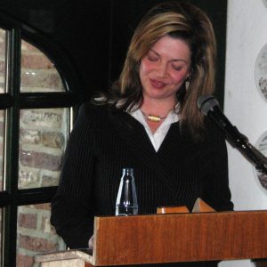 Bürgermeisterkandidatin Kathrin Plotke hielt die Laudatio auf Maria van Afferden